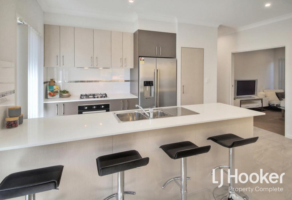 18 Darrau Ave, Yarrabilba, QLD 4207