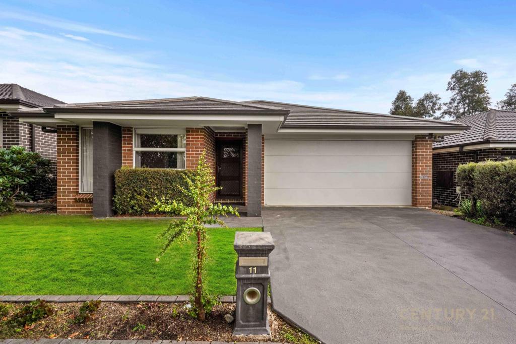 11 Williamson St, Oran Park, NSW 2570