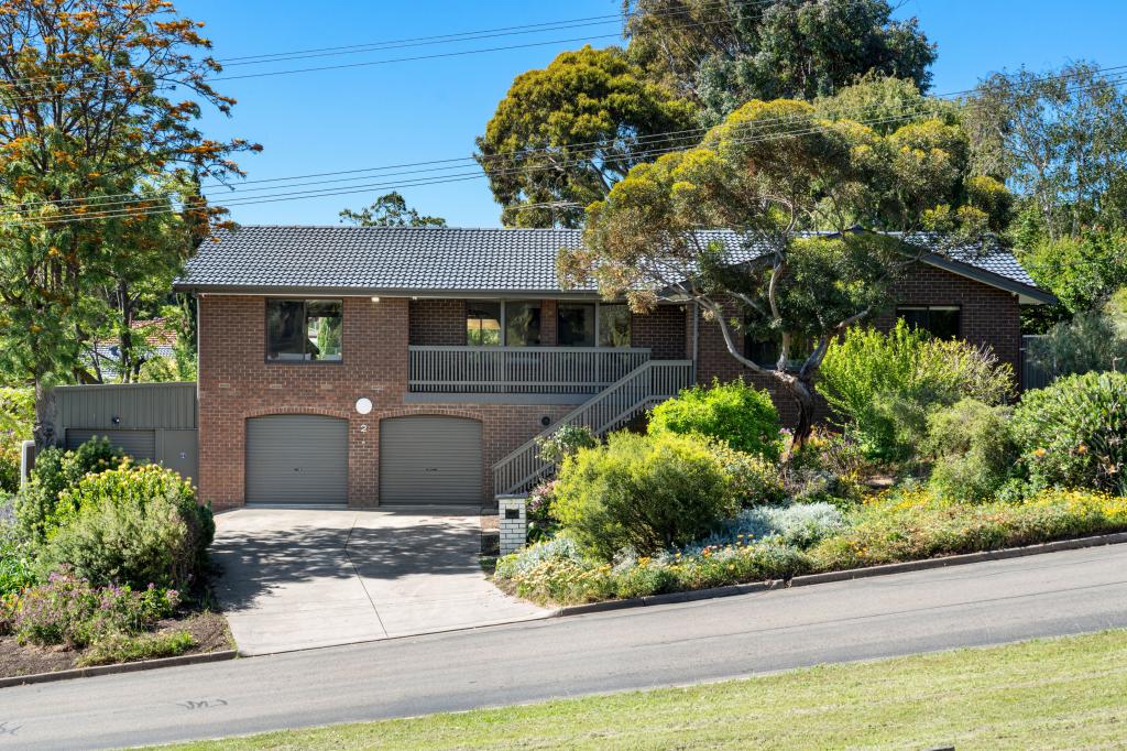 2 Regano Rd, Flagstaff Hill, SA 5159