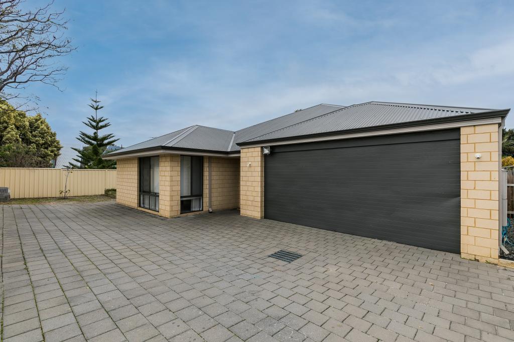 254a Carrington St, Hilton, WA 6163