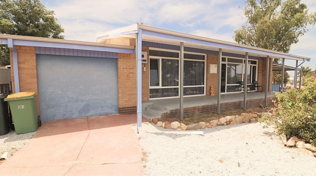 2 Moore St, Wongan Hills, WA 6603