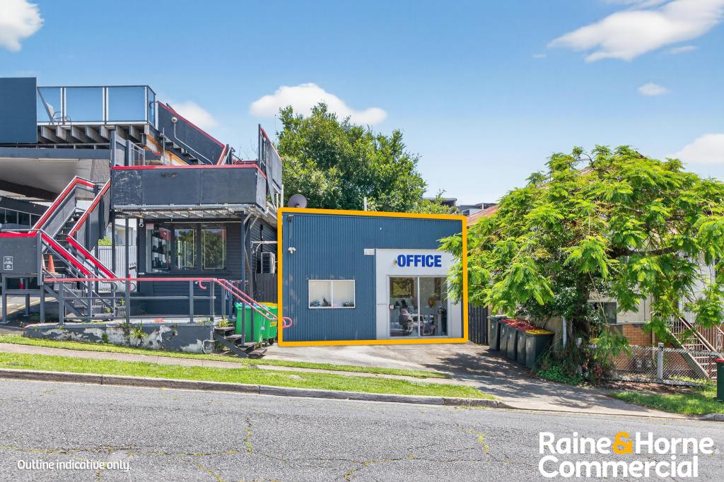 2/607 LUTWYCHE RD, LUTWYCHE, QLD 4030