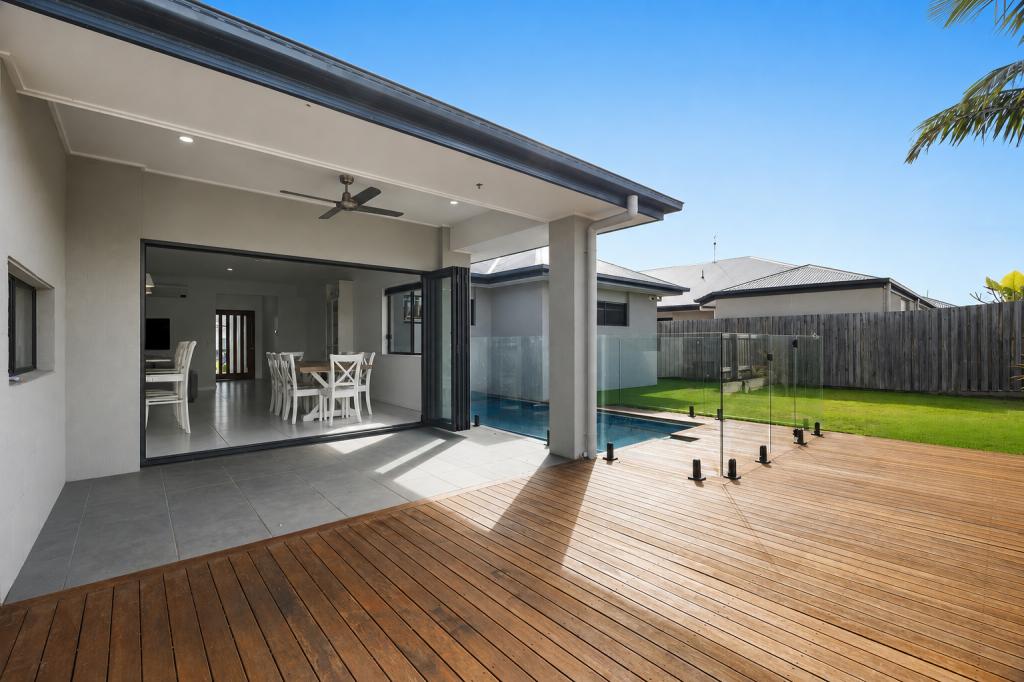 13 Moorhen St, Palmview, QLD 4553