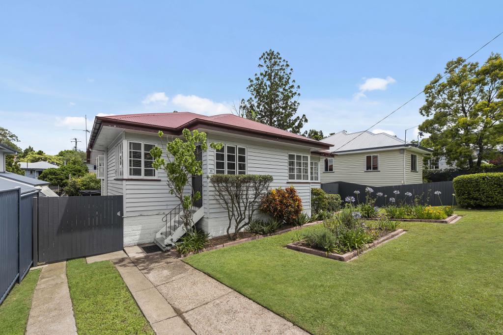 19 KINE ST, MOOROOKA, QLD 4105