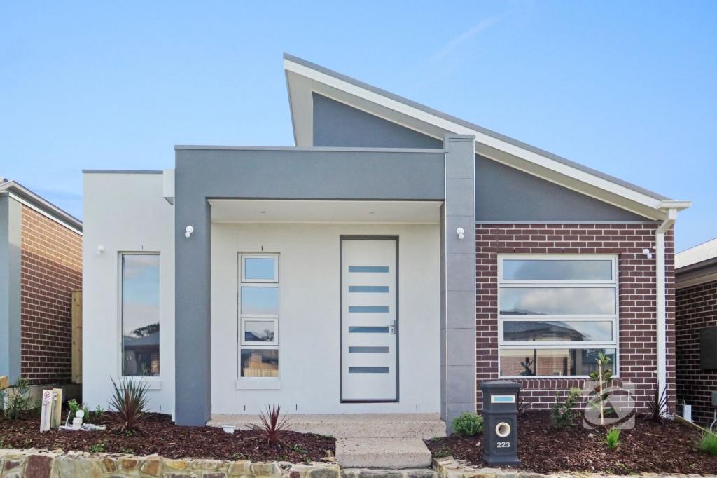 223 Pink Hill Bvd, Officer, VIC 3809