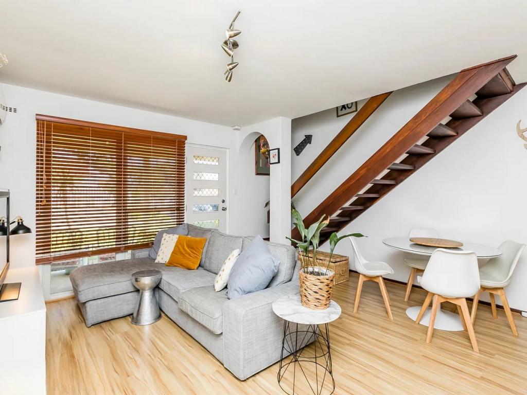 1/216 Swan St, Yokine, WA 6060