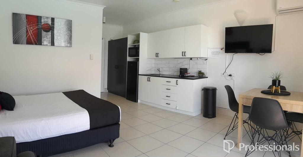 213/6 Beach Rd, Dolphin Heads, QLD 4740