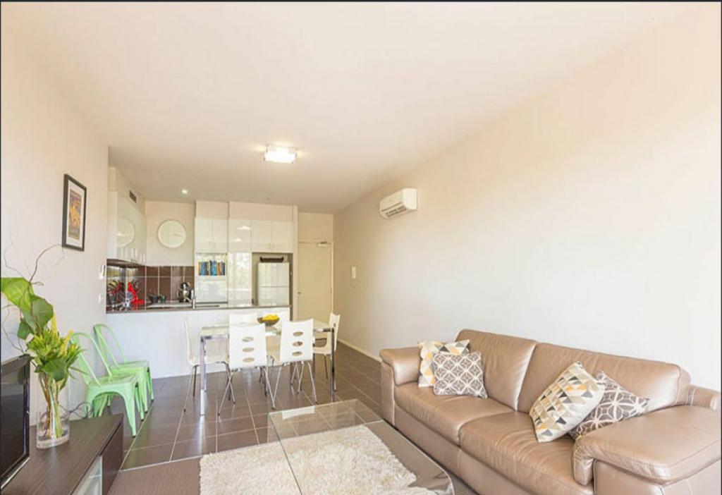 10/18 De Burgh St, Lyneham, ACT 2602