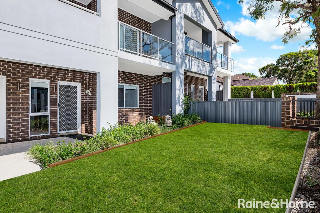 2/120-122 CUMBERLAND RD, INGLEBURN, NSW 2565