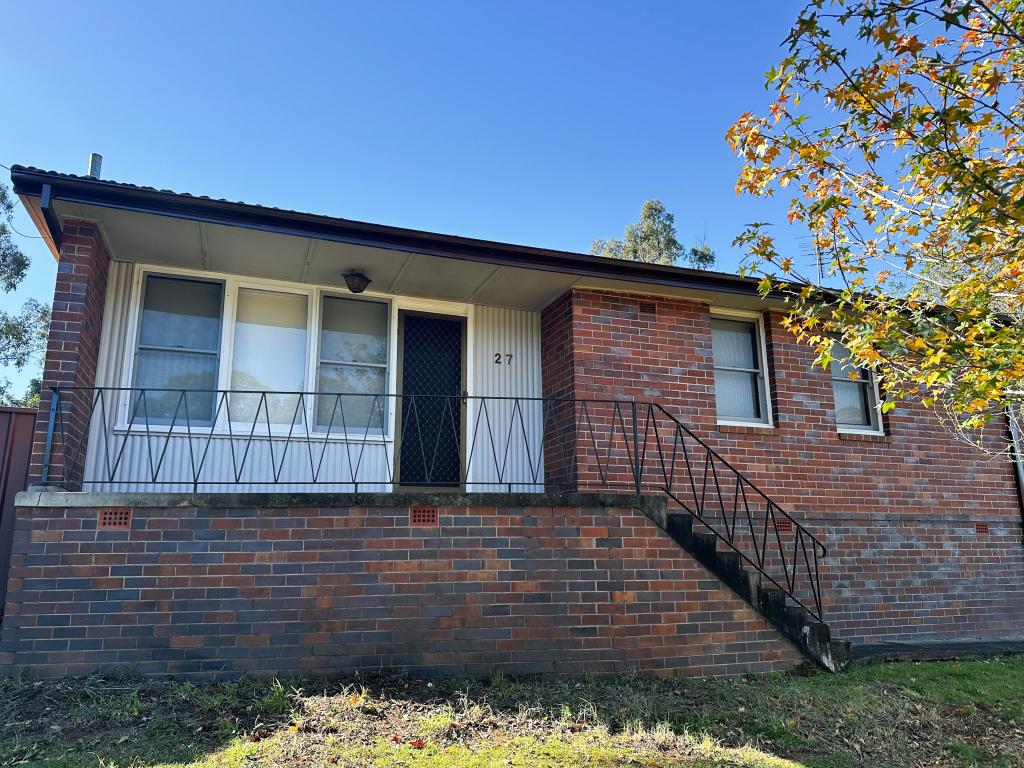 27 Brewongle Ave, Penrith, NSW 2750