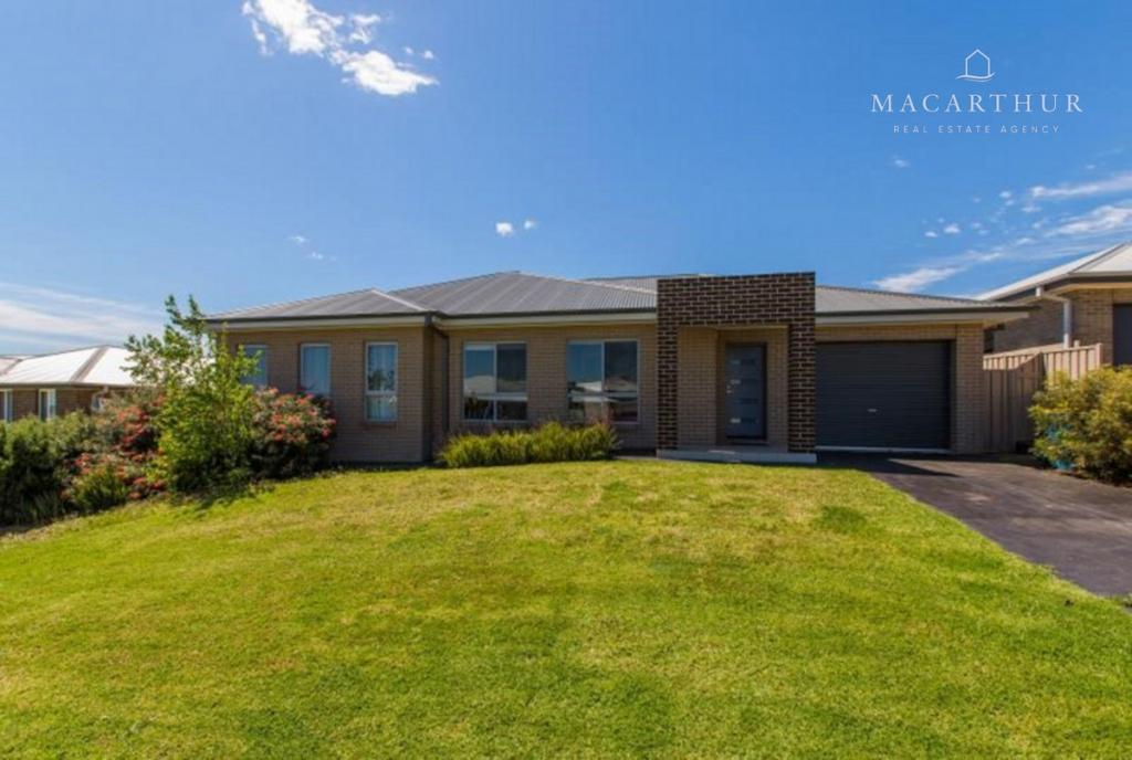 1/7 Burrundulla Rd, Bourkelands, NSW 2650