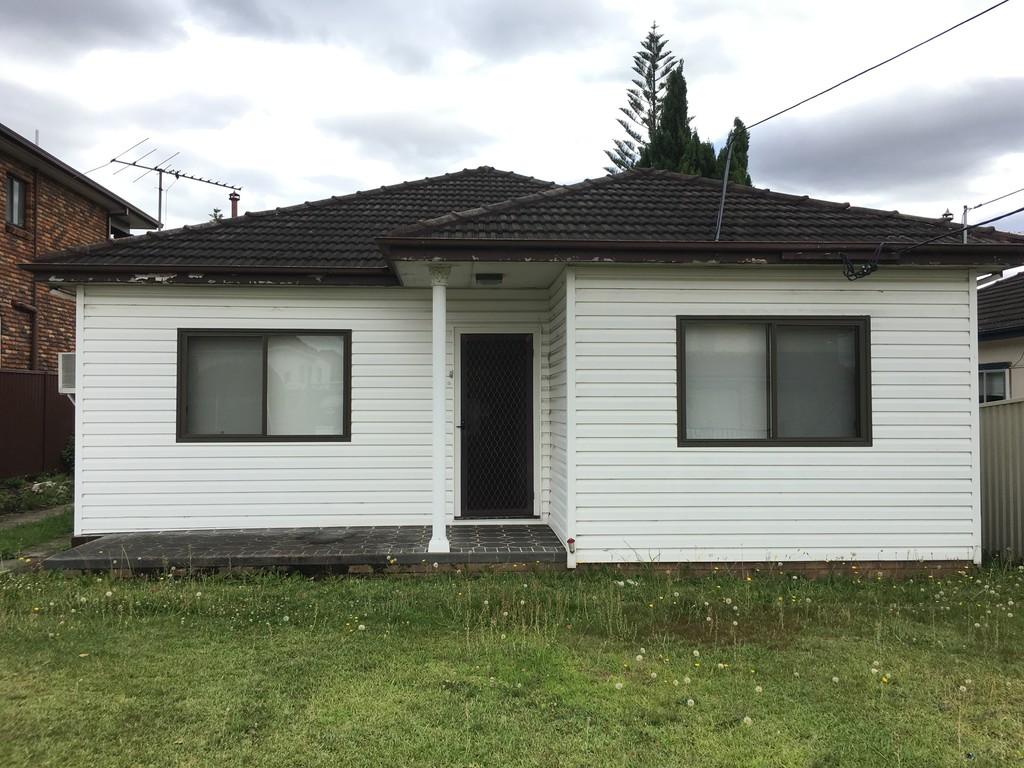 101 Kiora St, Canley Heights, NSW 2166