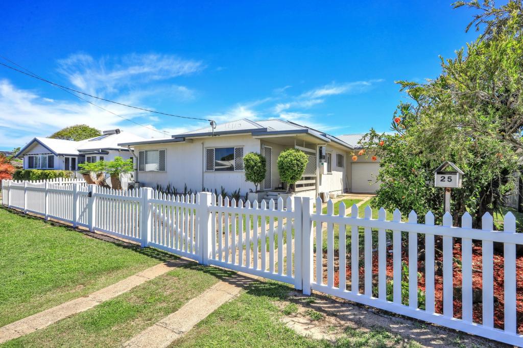 25 Holland St, Bargara, QLD 4670