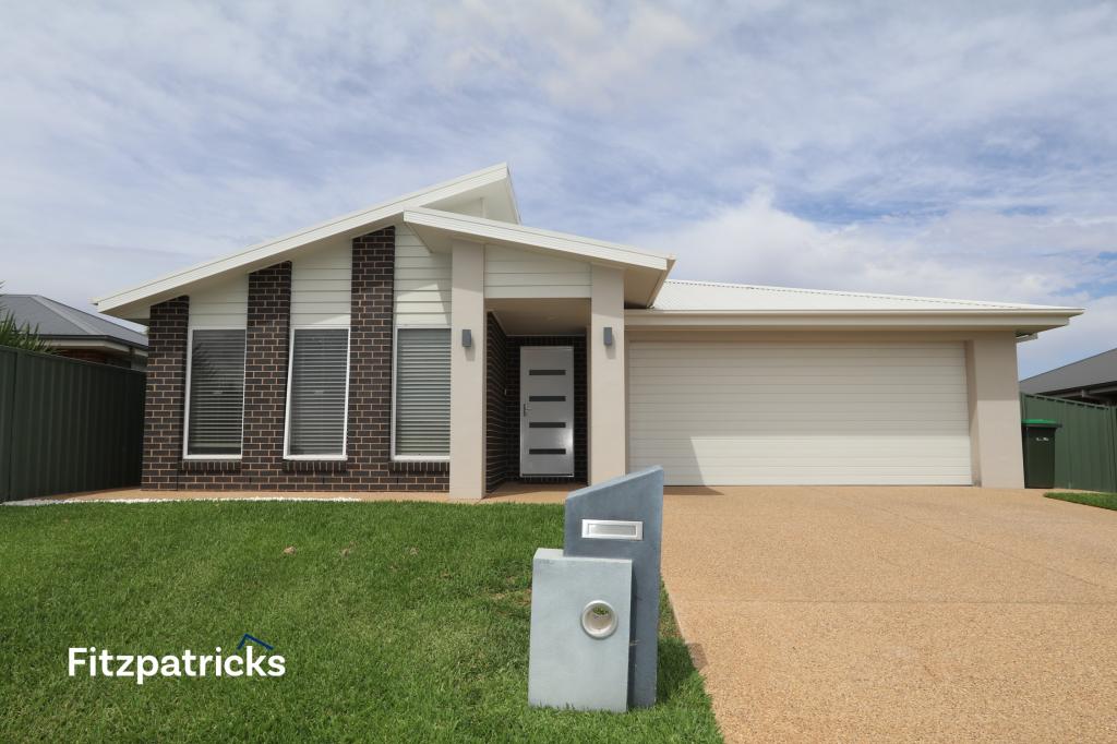 16 Mangrove Cres, Forest Hill, NSW 2651