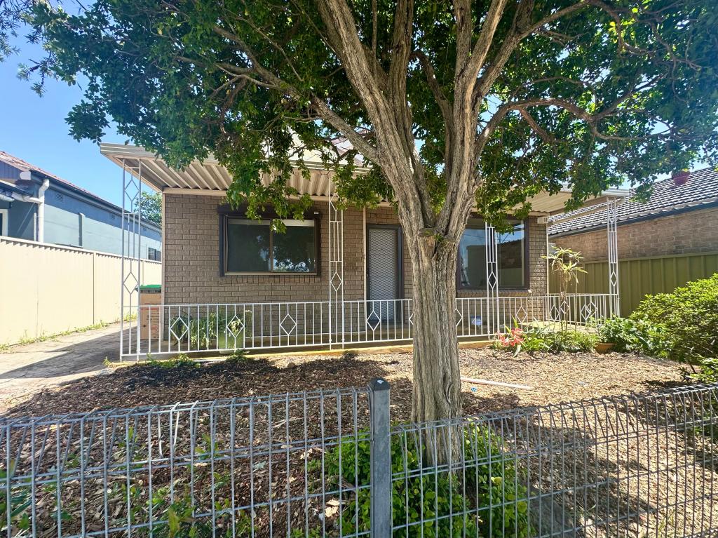 19 Hillcrest St, Wiley Park, NSW 2195