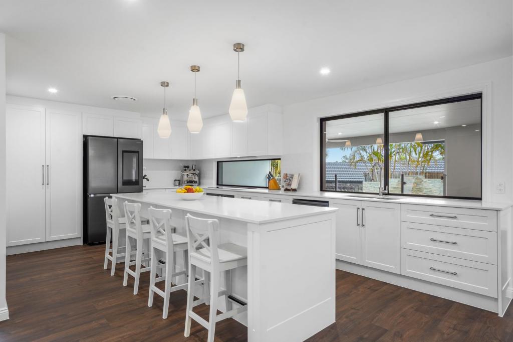 6 Koonan Ct, Ashmore, QLD 4214