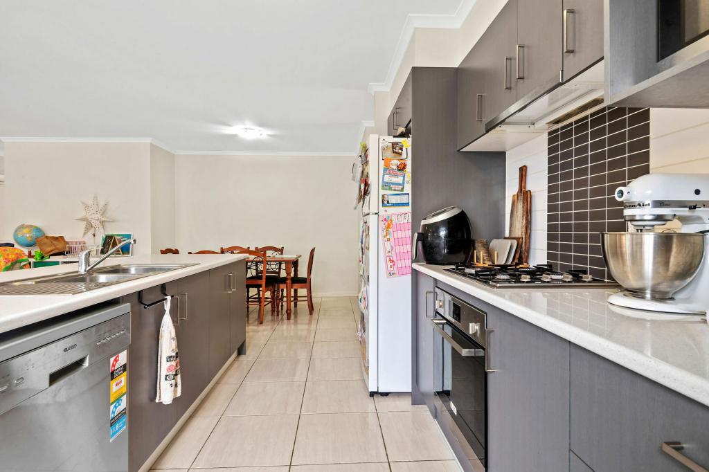 24 Sweetlip Cct, Mountain Creek, QLD 4557