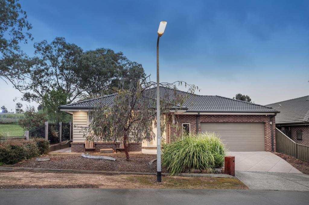 4 Tagama Ct, Doreen, VIC 3754