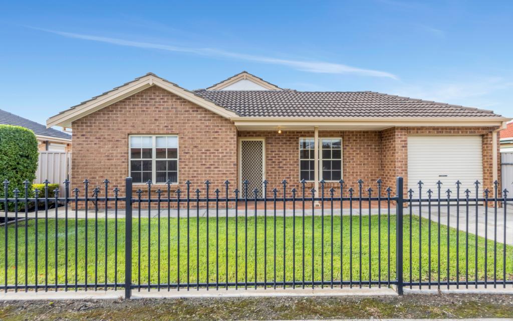 1/6 Lily Ave, Seaton, SA 5023