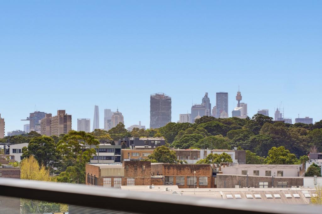 707/8 Ebsworth St, Zetland, NSW 2017