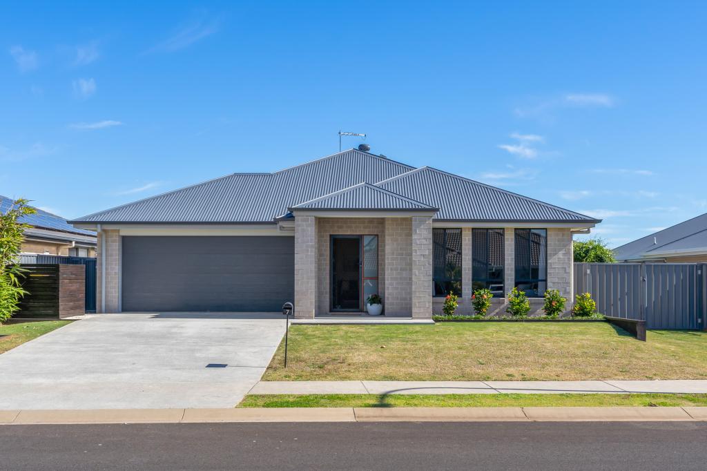 7 TRELAWNEY AVE, WOLLONGBAR, NSW 2477