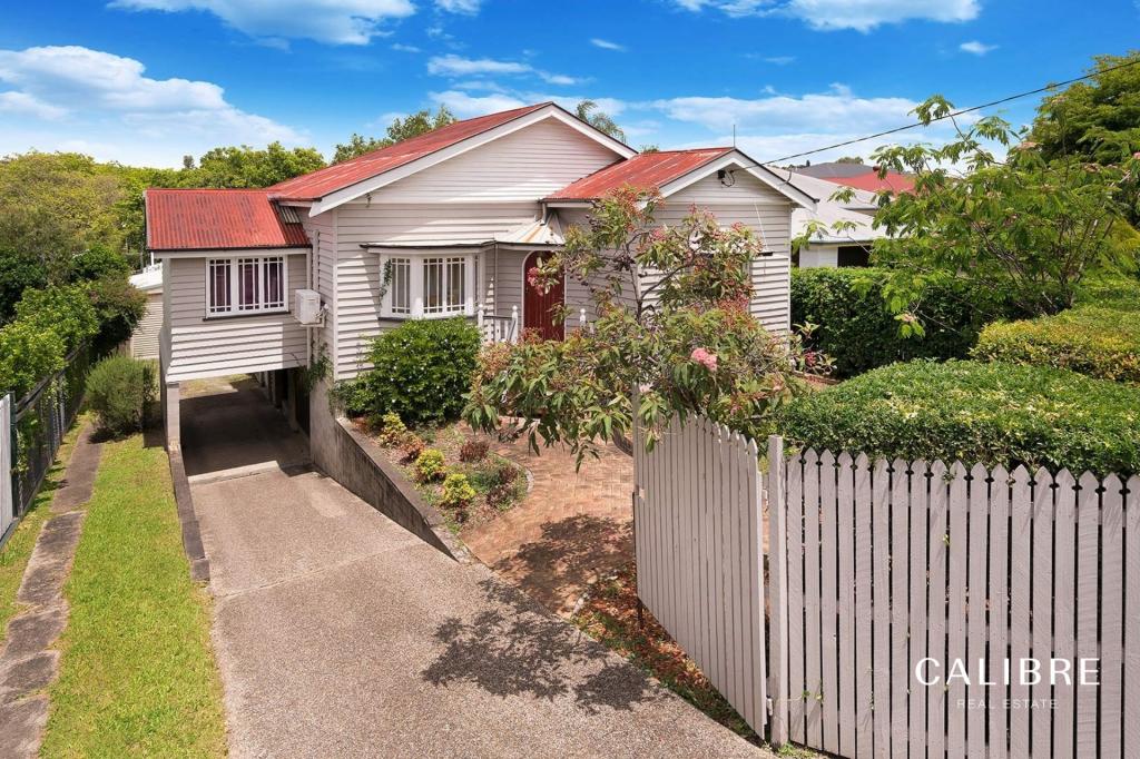 16 WILSTON RD, NEWMARKET, QLD 4051