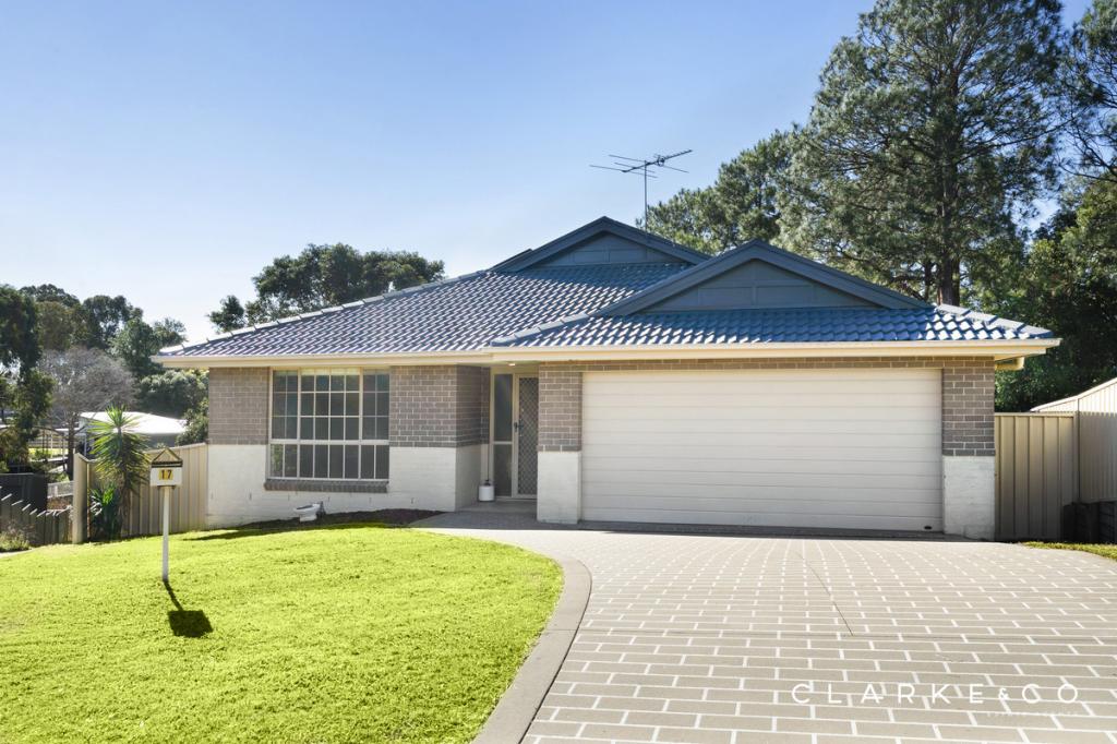 17 Cambrian Pl, East Maitland, NSW 2323