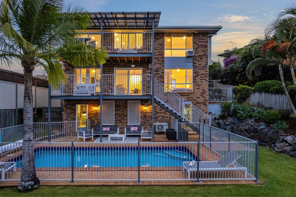 9 Macrobert St, Highland Park, QLD 4211