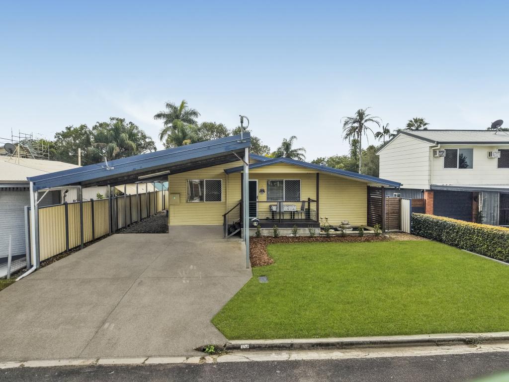 10 Beth St, North Booval, QLD 4304