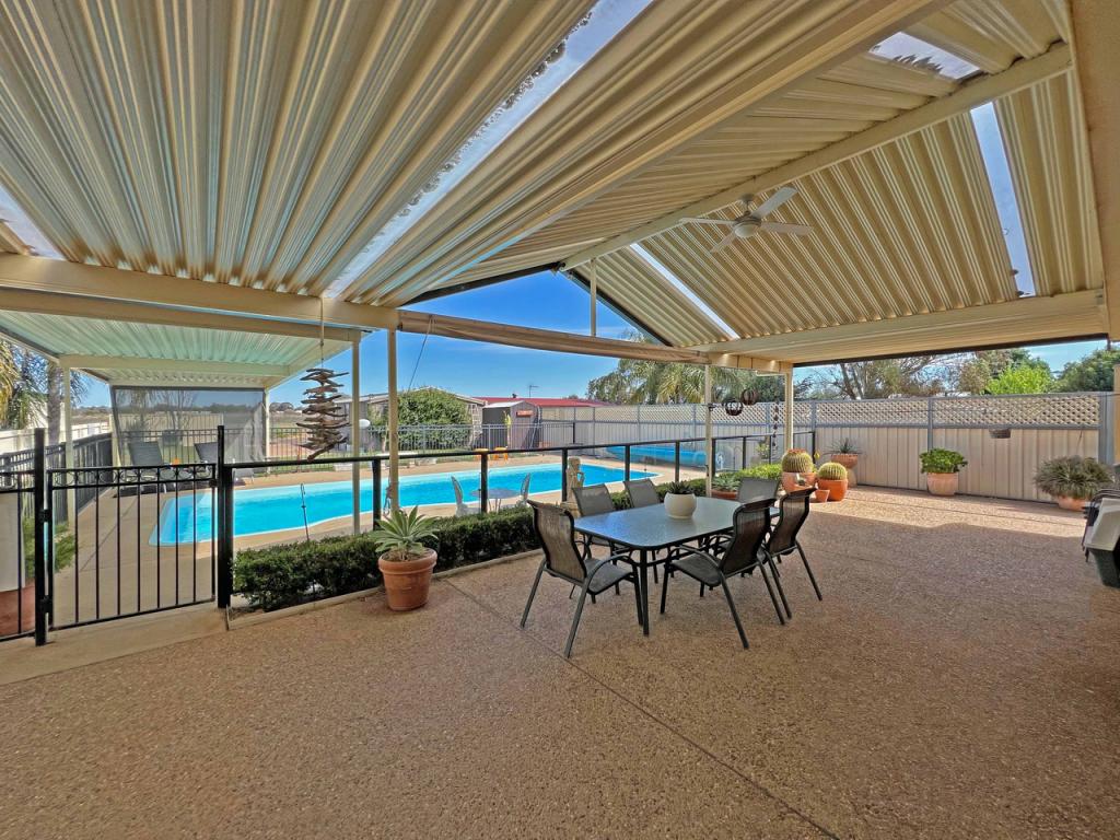 85 Wambat St, Forbes, NSW 2871