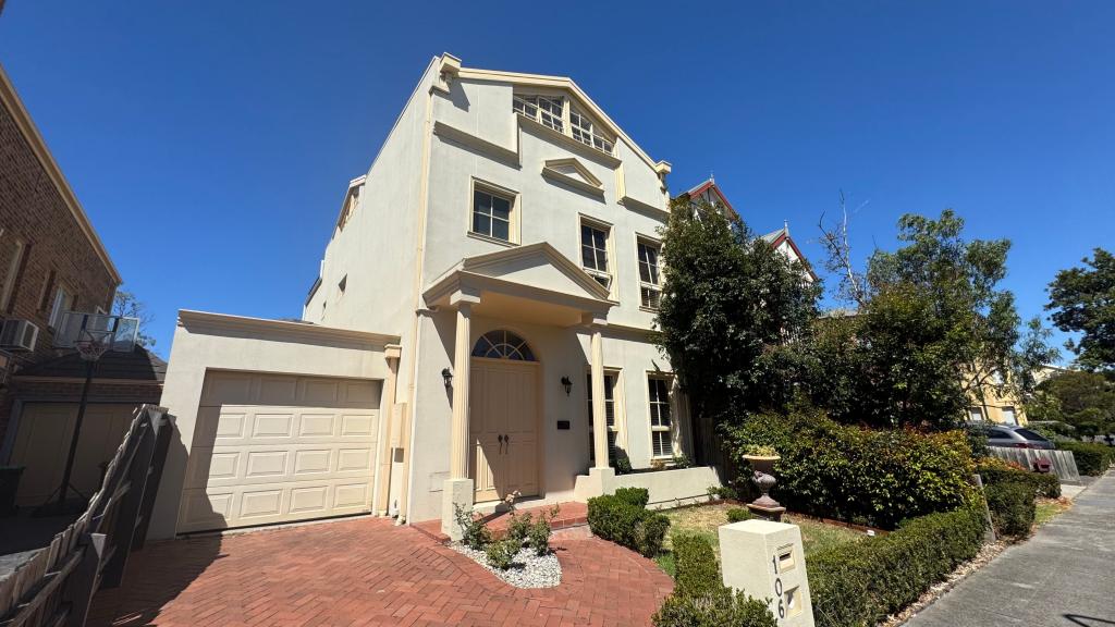 106 Crofton Dr, Williamstown, VIC 3016