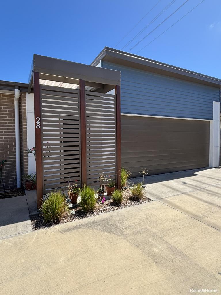 28/1 Links Ct, Urraween, QLD 4655