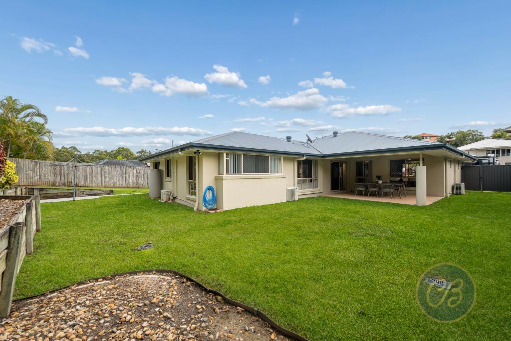18 Brigadoon Cres, Eatons Hill, QLD 4037