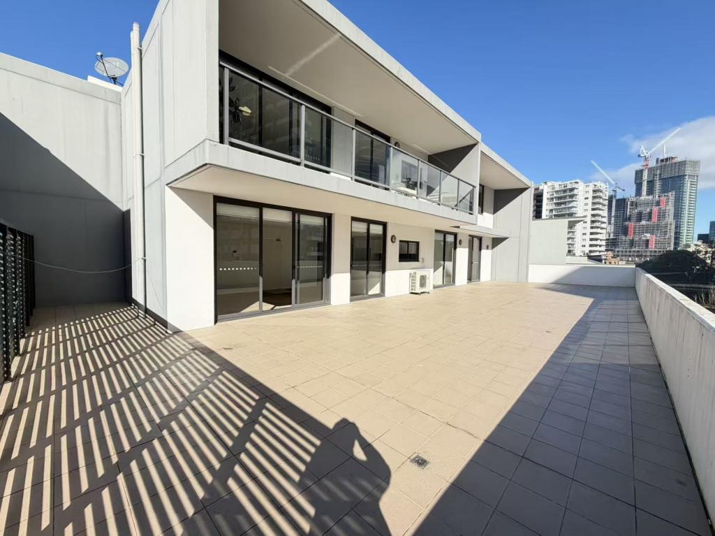 701/20-24 Kendall St, Harris Park, NSW 2150