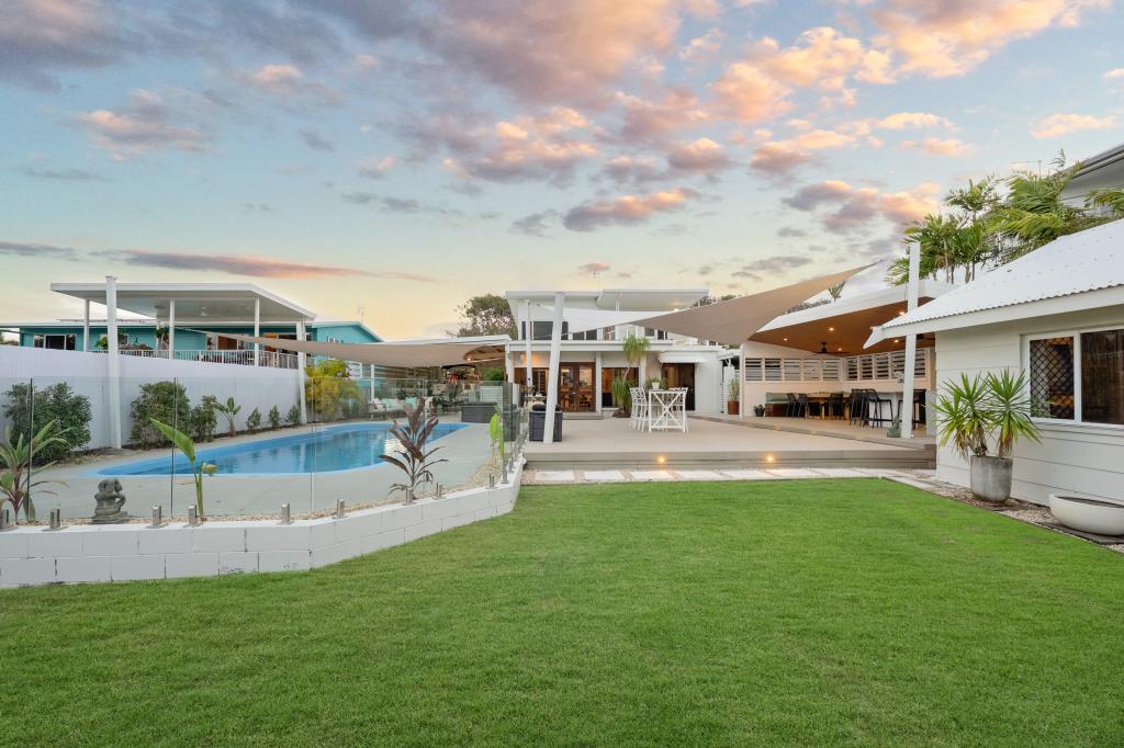 26 Bay St, Pallarenda, QLD 4810
