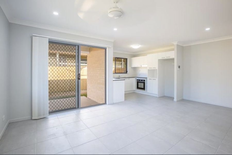 1/2 Conifer Ave, Brassall, QLD 4305