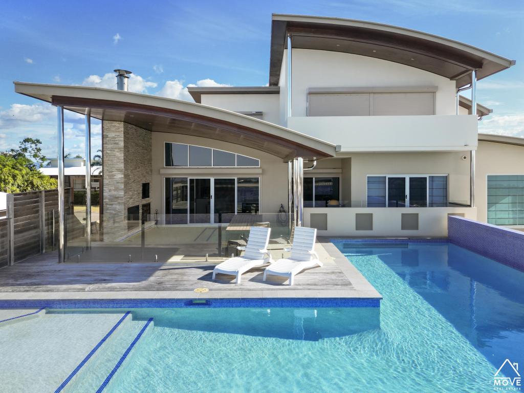 96 Goicoechea Dr, Bushland Beach, QLD 4818