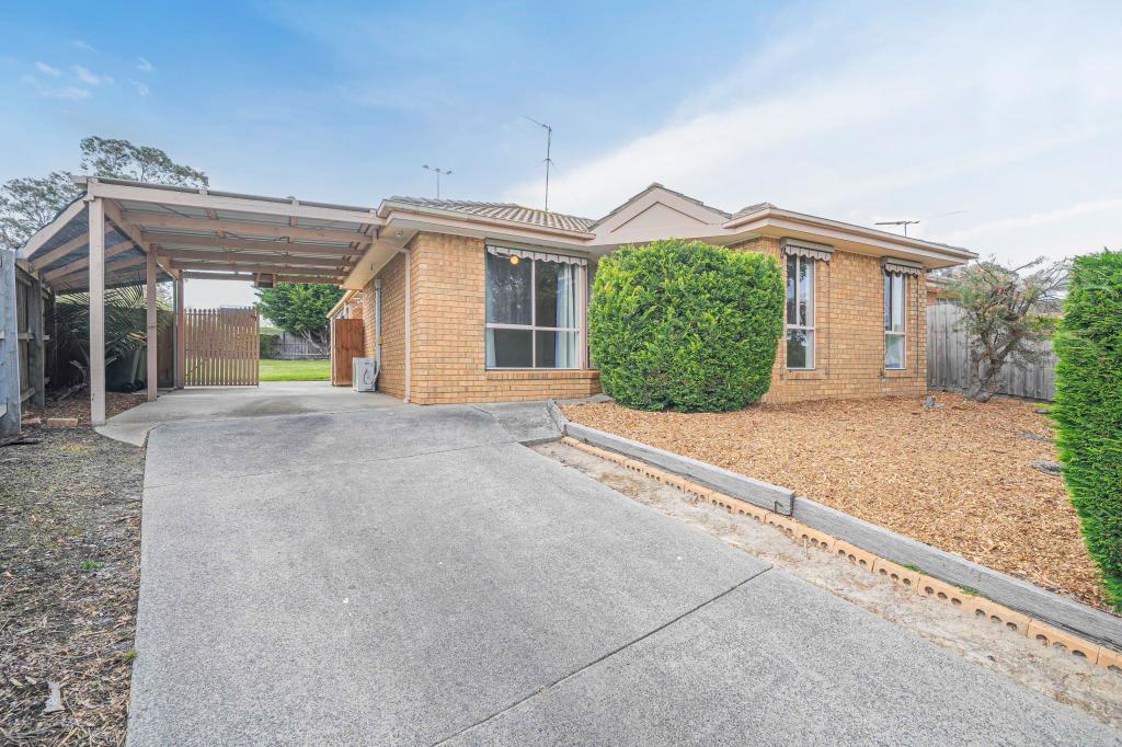74 Bellevue Dr, Berwick, VIC 3806