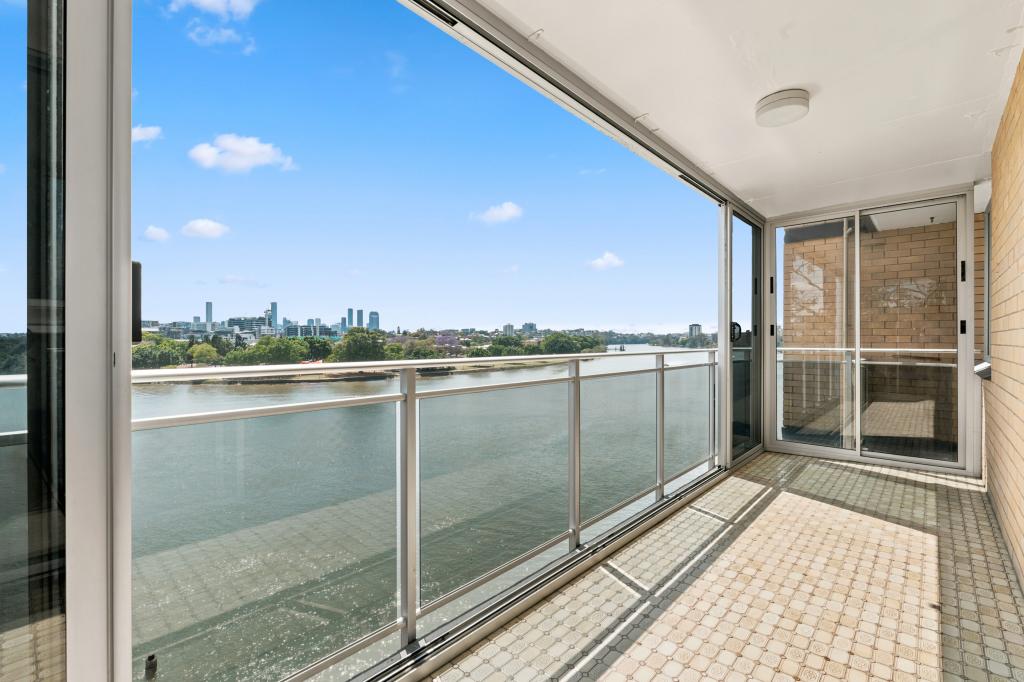 10/2 Sandford St, St Lucia, QLD 4067