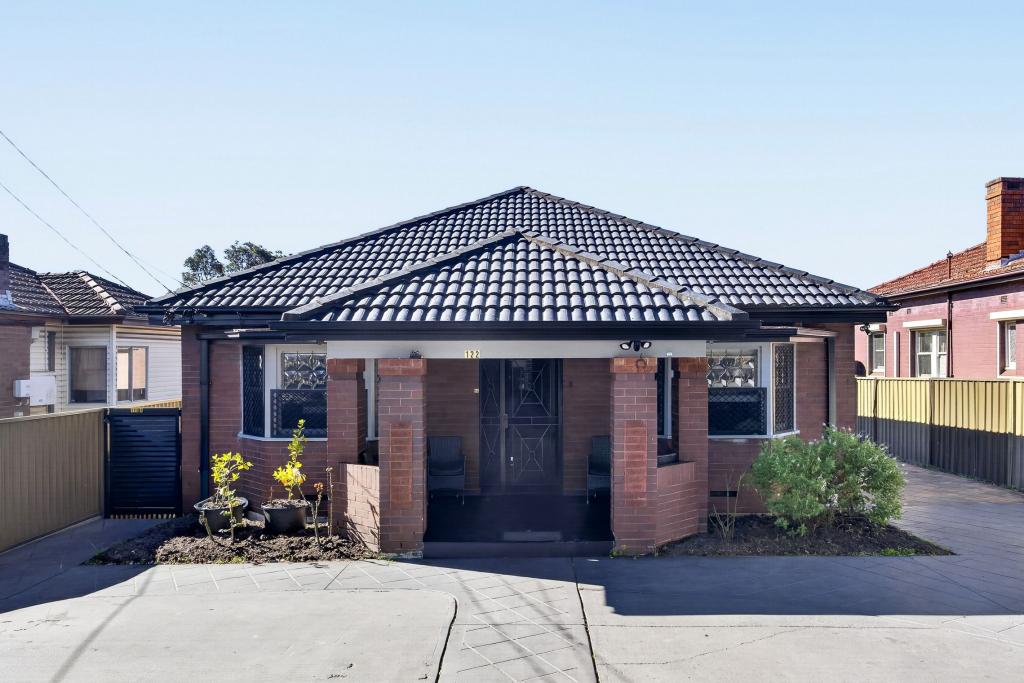 122 & 122a Dennis St, Lakemba, NSW 2195