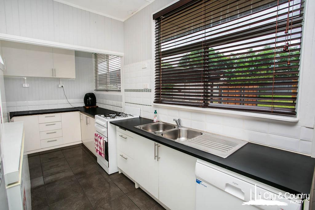 3 Labuan St, Soldiers Hill, QLD 4825