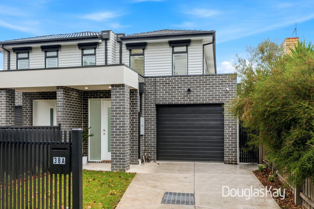 38A ARDOYNE ST, SUNSHINE, VIC 3020
