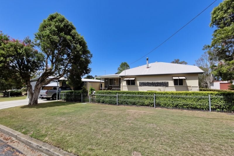 32 Andrews Rd, Crows Nest, QLD 4355