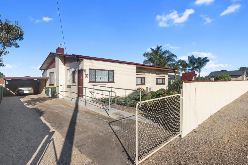 19 Main Coast Rd, Ardrossan, SA 5571