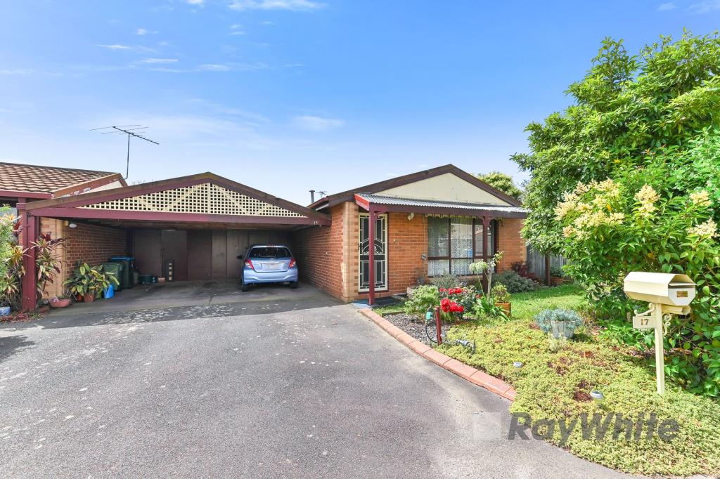 17 Warren Cl, Narre Warren, VIC 3805