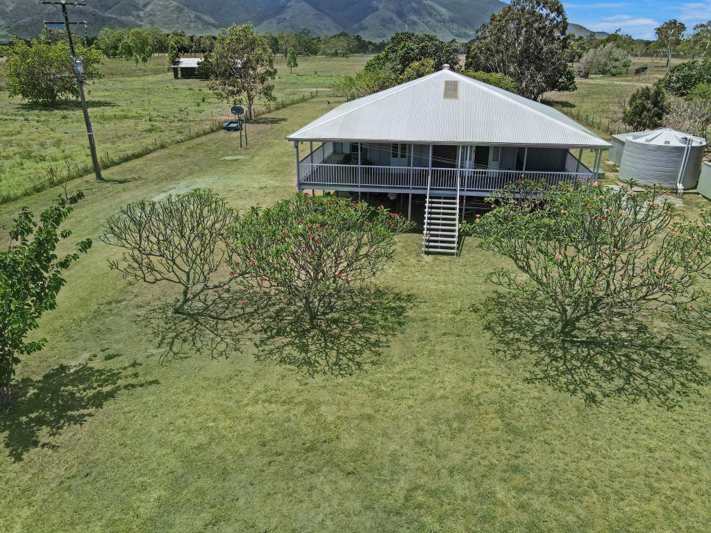 208 Buck Rd, Barringha, QLD 4816