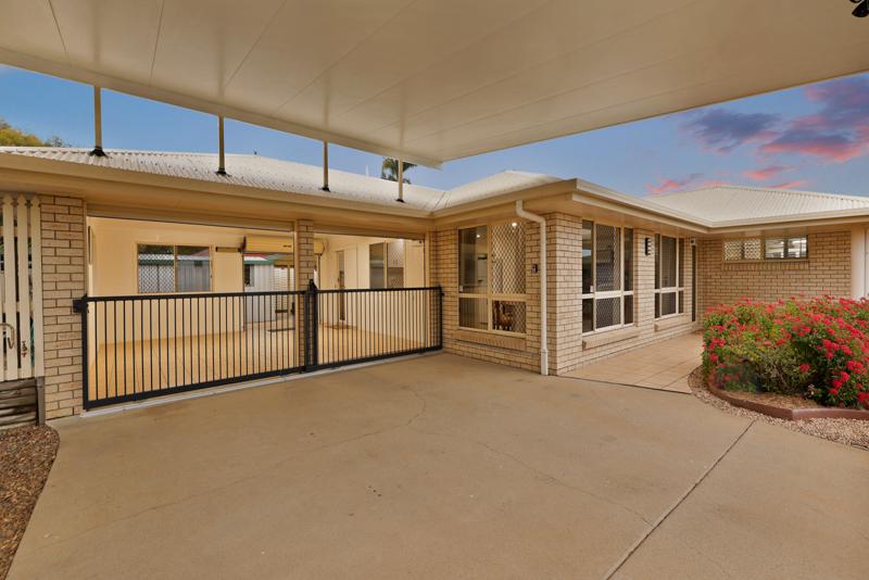 2 Pandanus St, Beaconsfield, QLD 4740