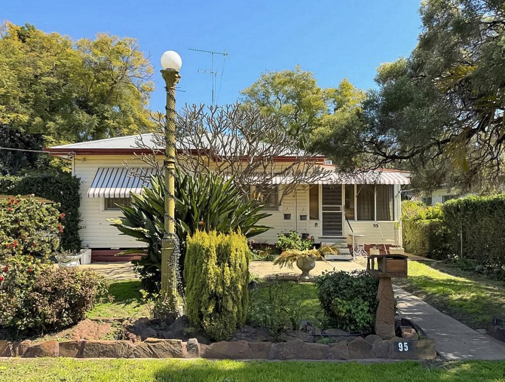 95 Edward St, Moree, NSW 2400