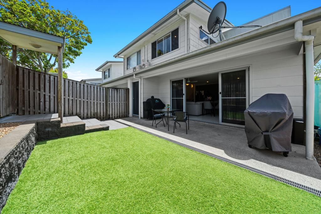 1/2 Niccy Rd, Coomera, QLD 4209