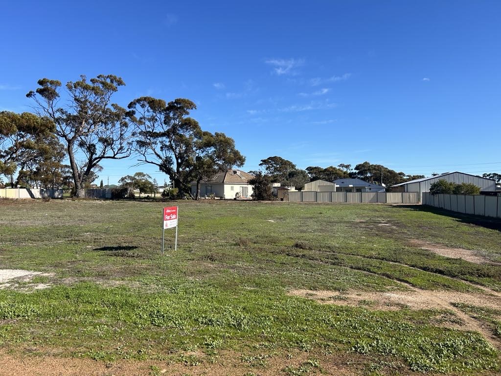 23 Whitehead Rd, Gnowangerup, WA 6335